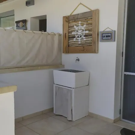아파트 Casa Lu Ientu